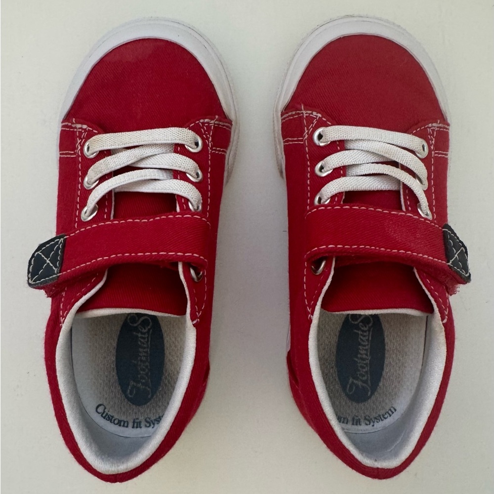 Footmates - Red Canvas Sneakers Velcro Strap - Toddler Size 8 - Picture 3 of 7